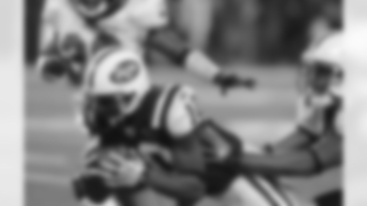 2010 Week 14 Jets vs Dolphins Game Photos