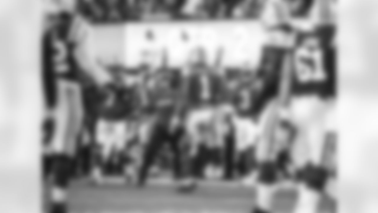 E_1D2_1921