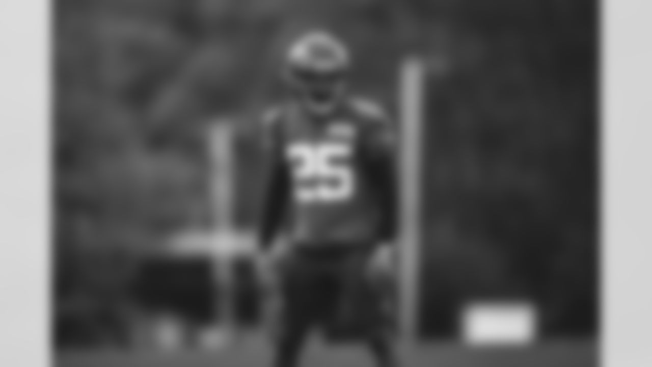 CB Brandin Echols