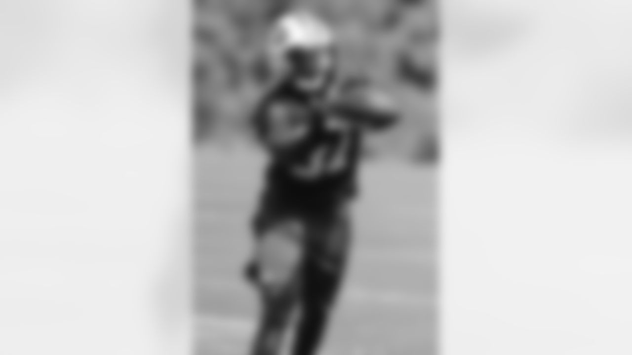 S - Jaiquawn Jarrett