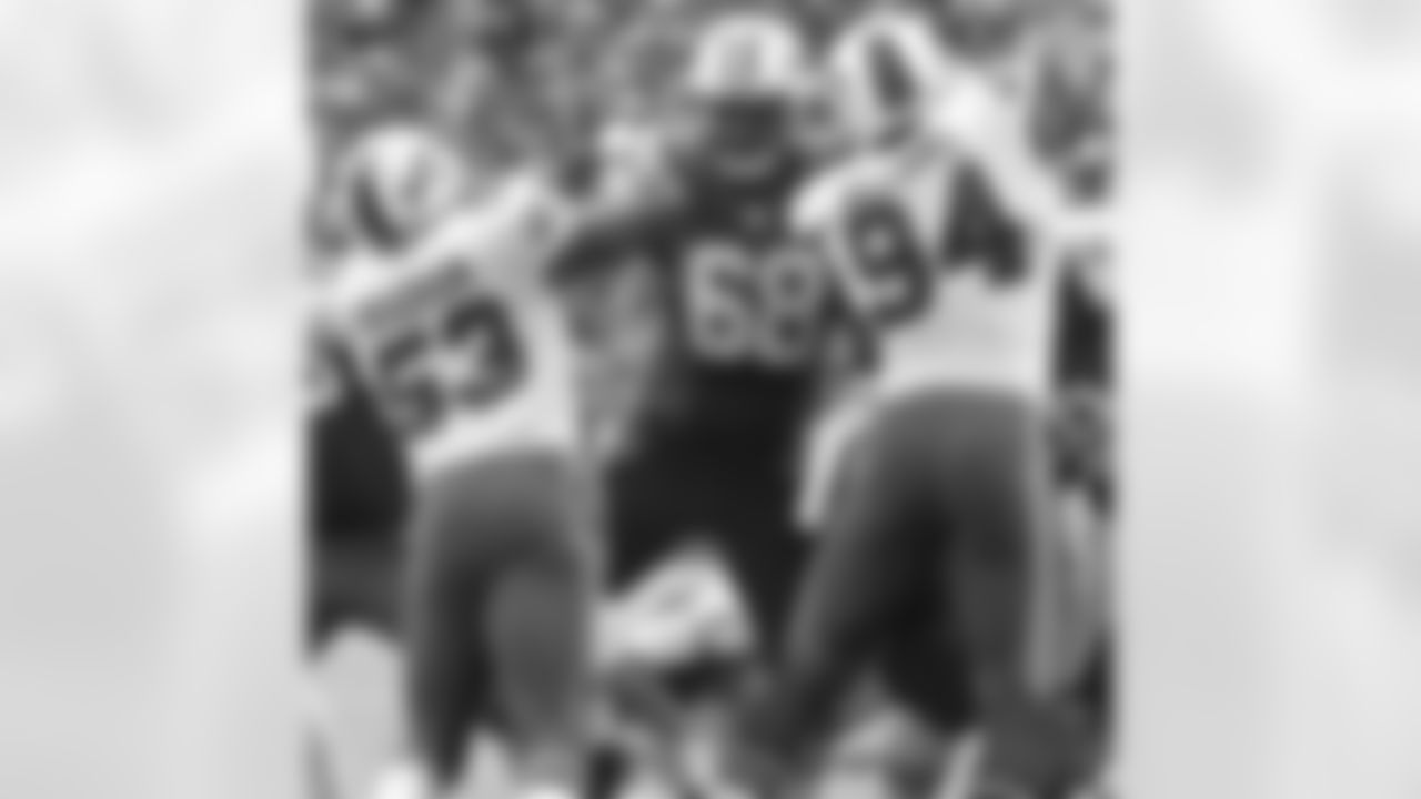 As the left-handed Michael Vick prepares to start, RT Breno Giacomini becomes Vick's blind-side protector, a role he's not too familiar with from the right side of the line. Giacomini will also be matched up with Chiefs LB Justin Houston, who leads the NFL with 10 sacks.