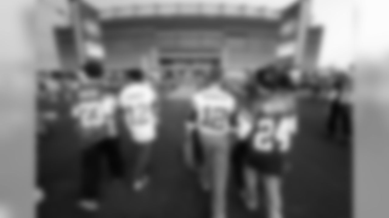 2010 Week 1 Jets vs Ravens Game Photos