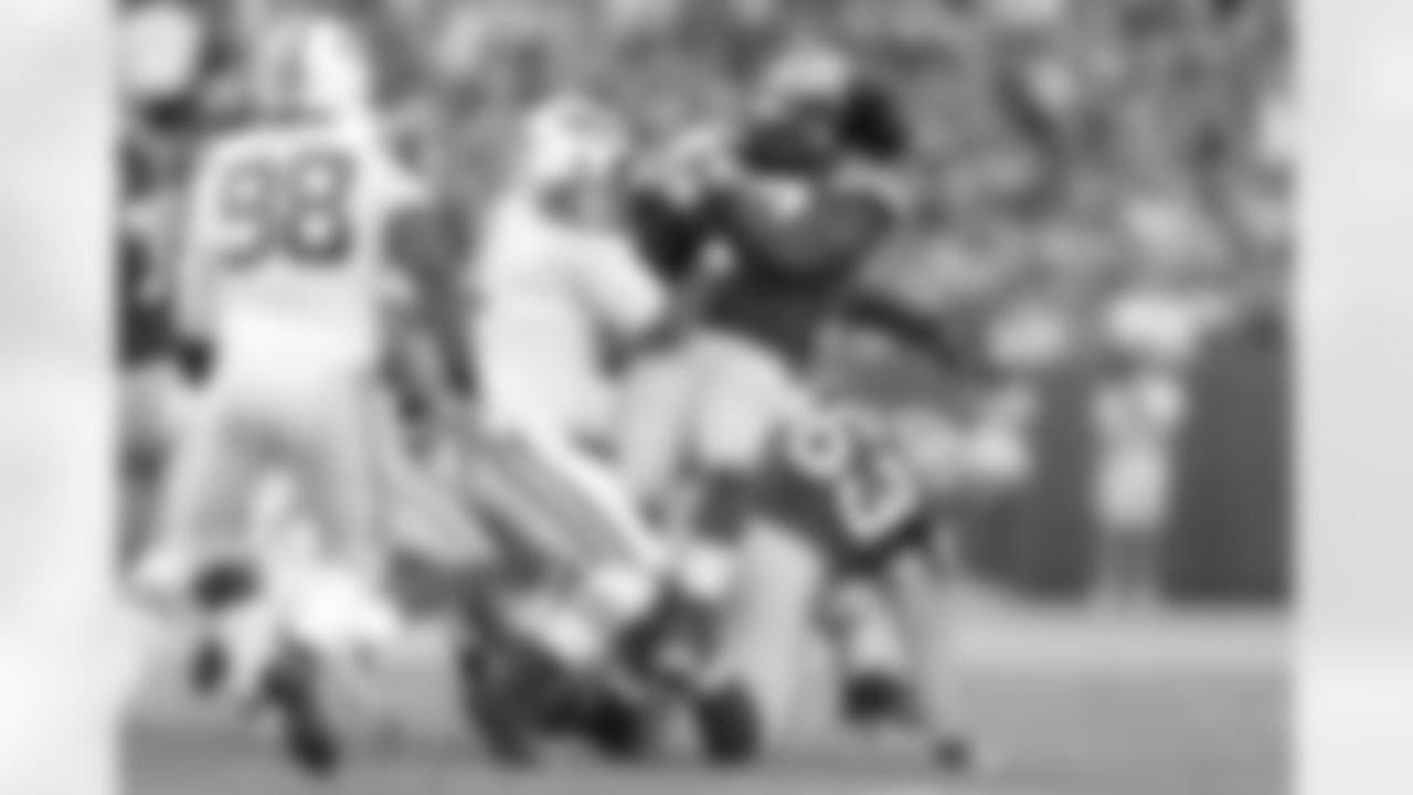 Sheldon Richardson had a sensational sophomore campaign, earning 2014 Curtis Martin Team MVP honors after leading New York's AFC representative with 8.0 sacks & 41 QB hurries and adding 84 tackles. Richardson, who was been suspended without pay for the first four games of the 2015 regular season, will be able to participate in all offseason and preseason practices and games.