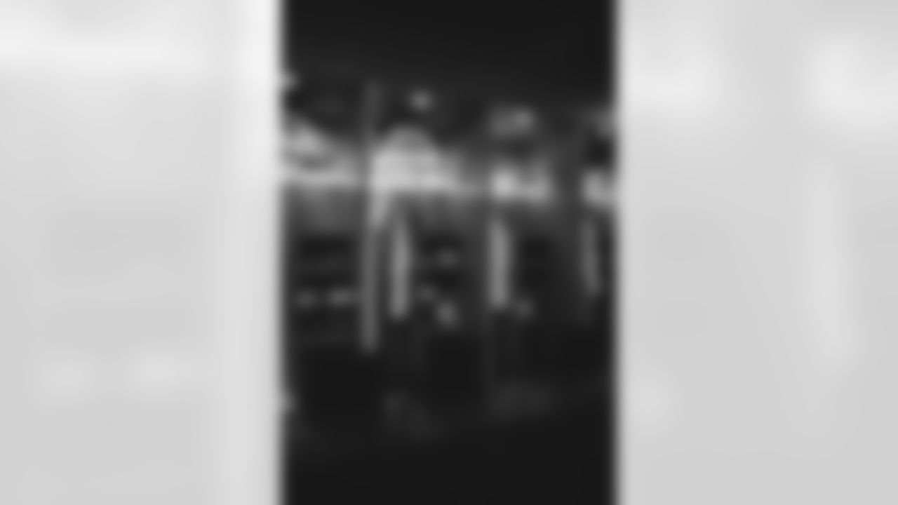 E_JB2_9933