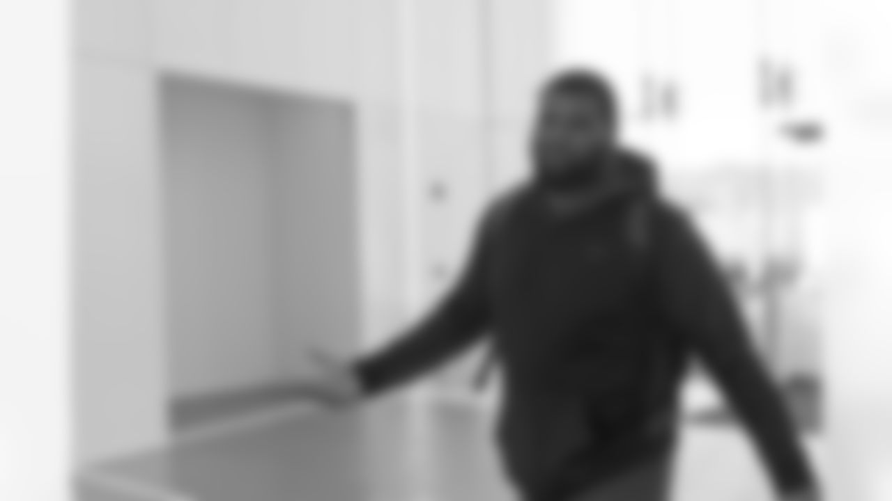 Richardson arrives at the facility for 2014 offseason workouts