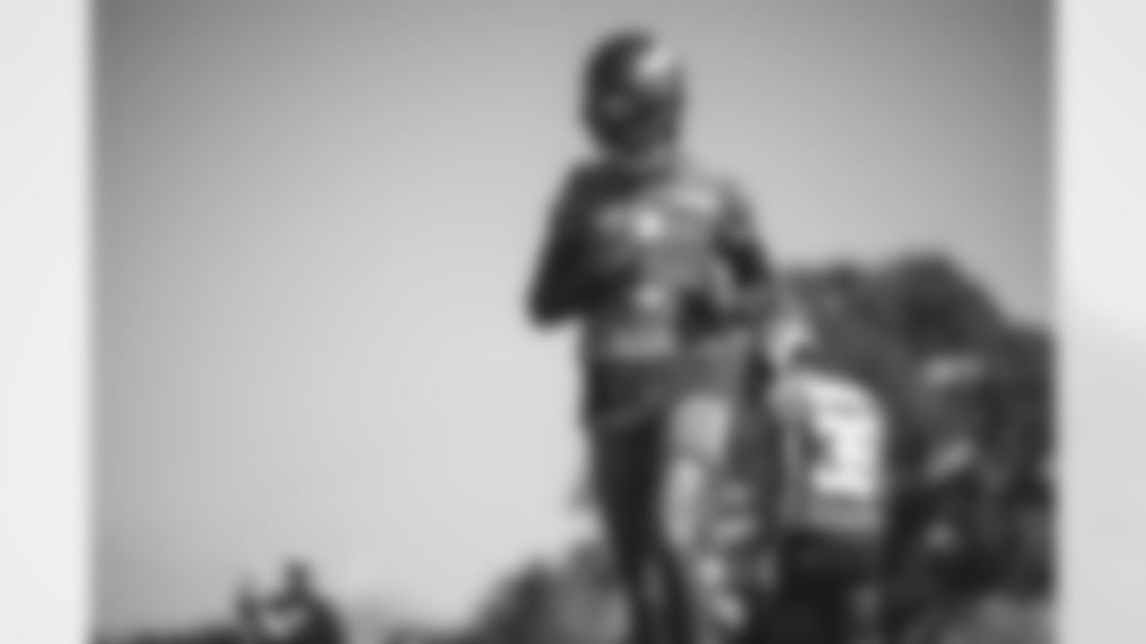 E_JB2_8919