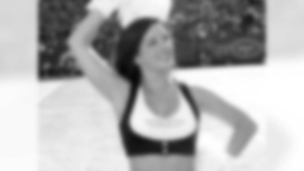 Michelle L. 2009 Flight Crew Member Photos