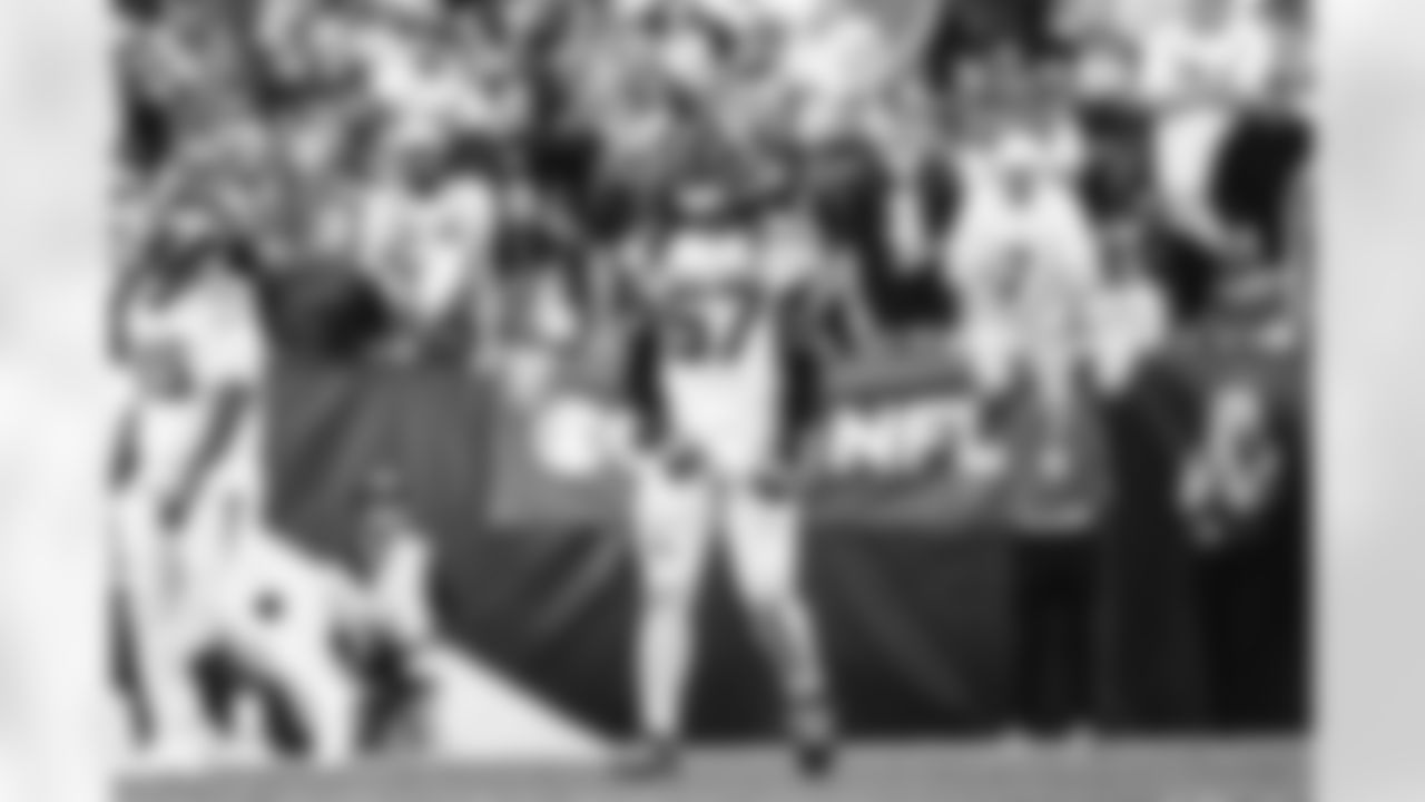 E_JB2_3601