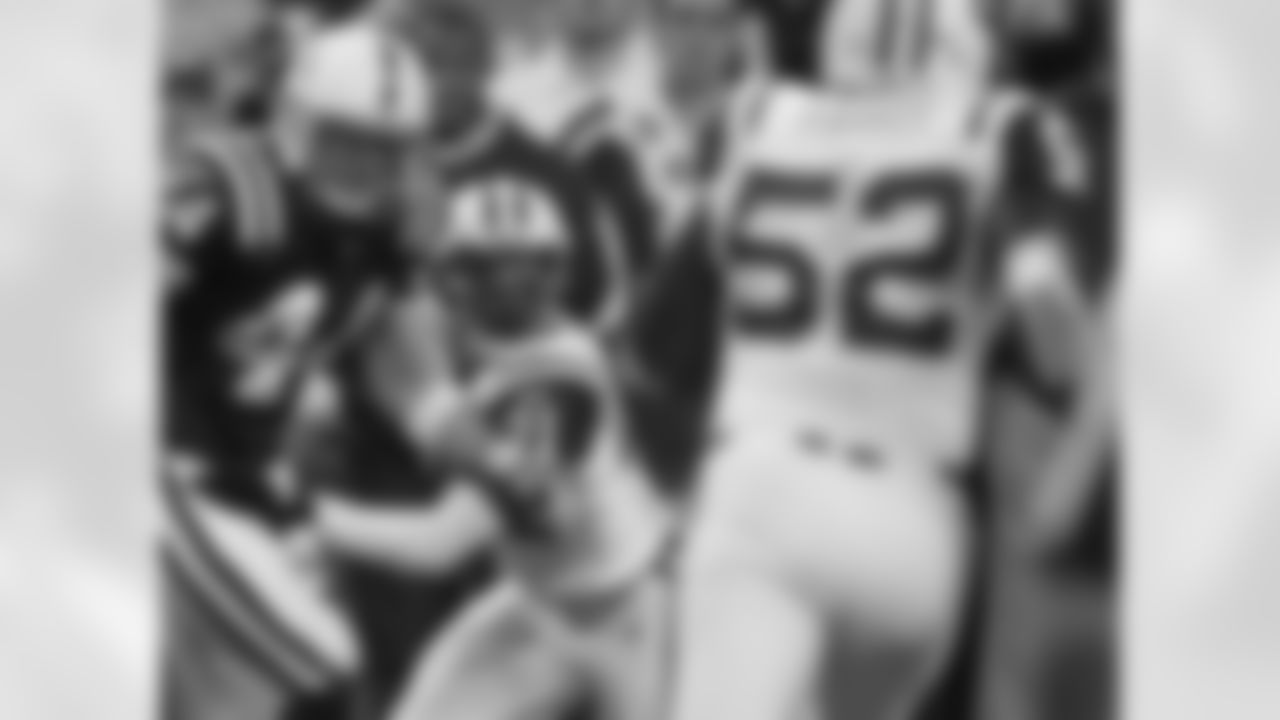 2009 Week 16 Jets at Colts Photos