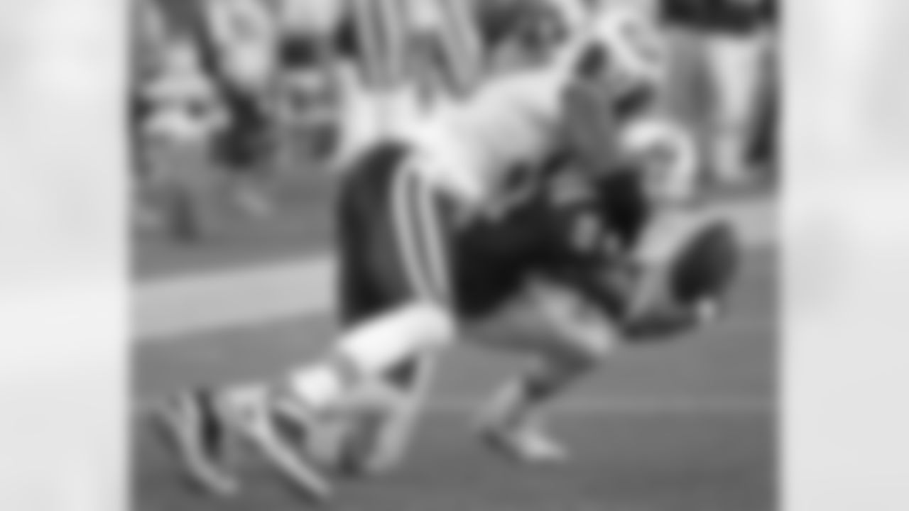 Calvin Pace Photos