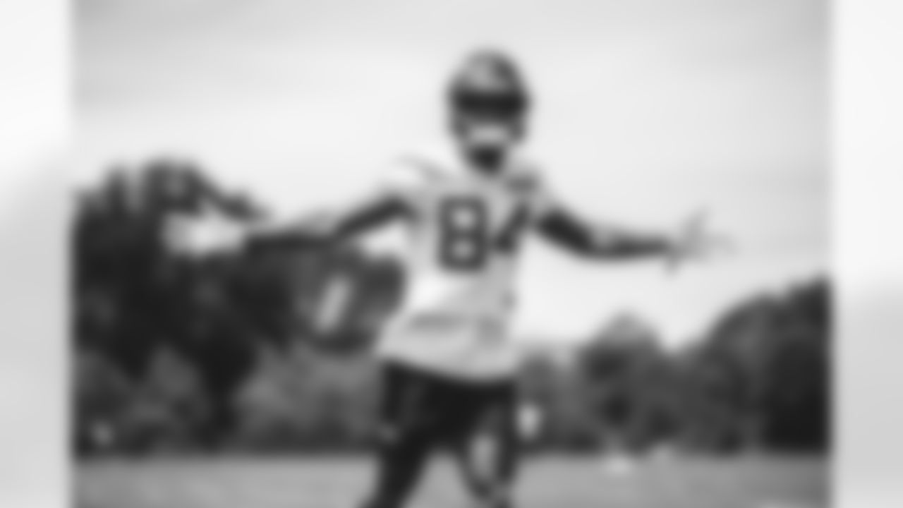 WR Corey Davis