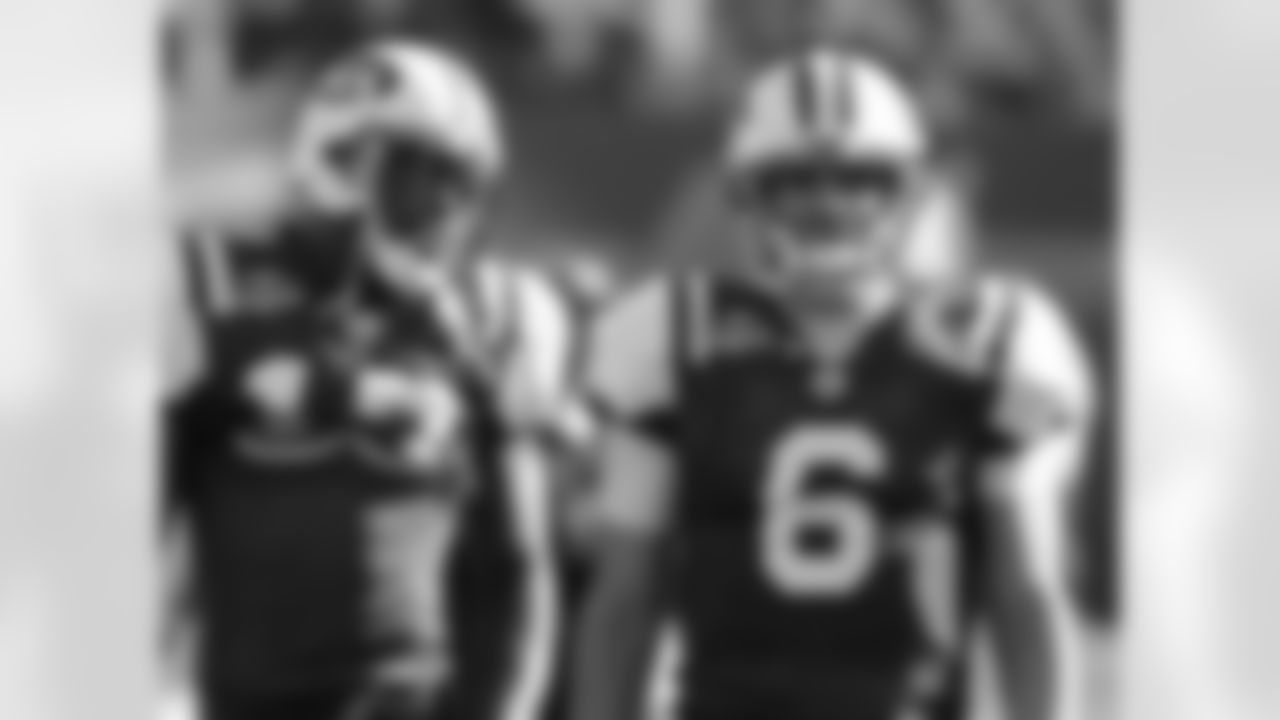 2009 Week 12 Jets vs Panthers Photos