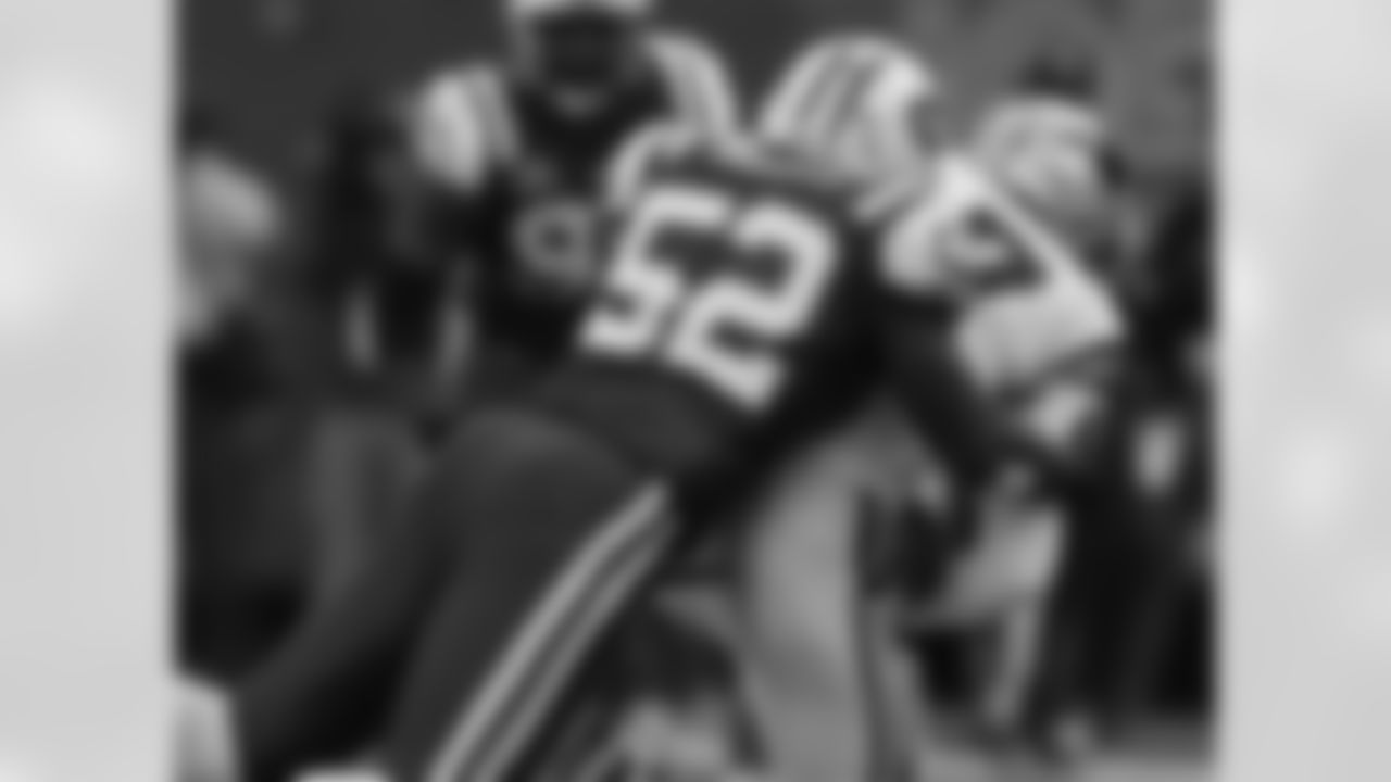 2009 Week 12 Jets vs Panthers Photos