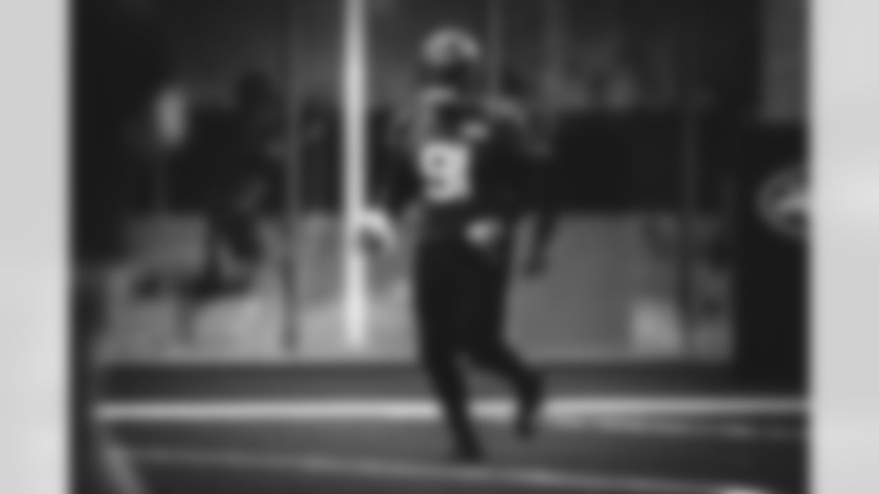 E_SNY_0245