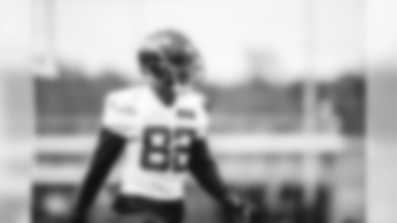 E_SNY_8794