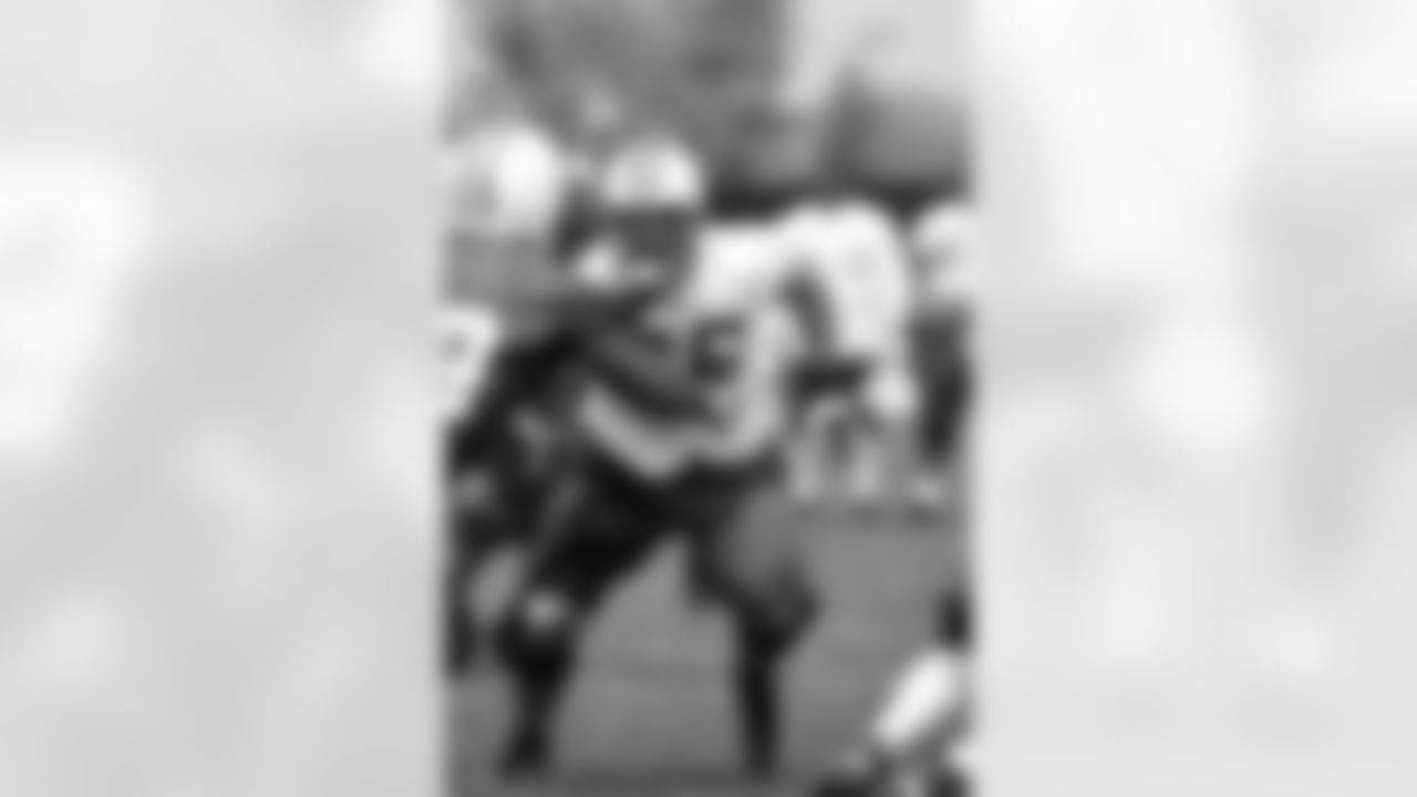 Alan Faneca Photos