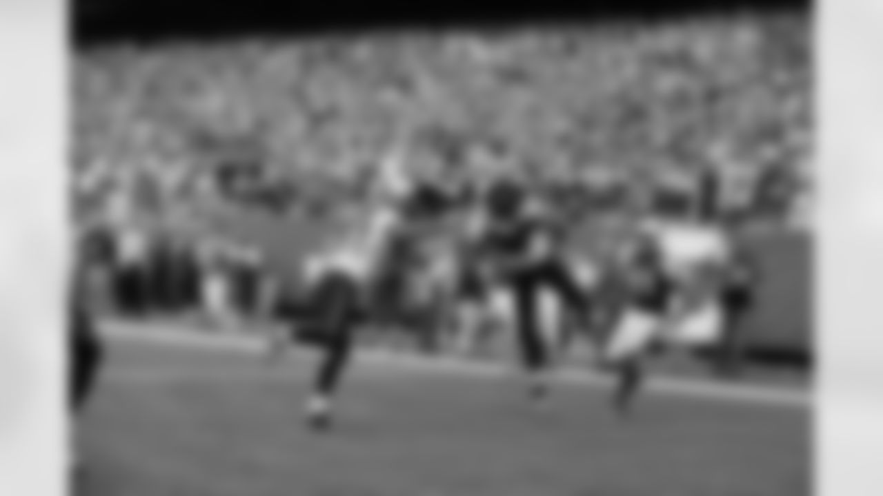 2009 Week 10 Jets vs Jacksonville Photos