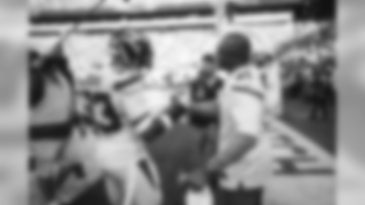 E_SNY_8597
