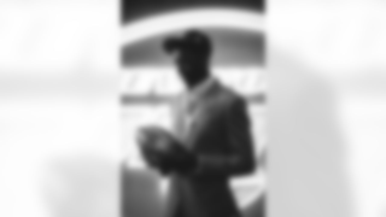 E_SNY_7626_1