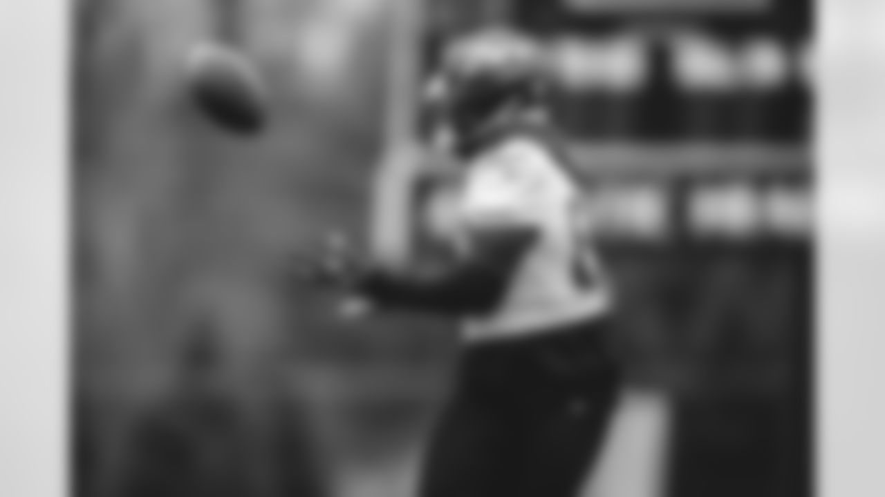E_SNY_0822