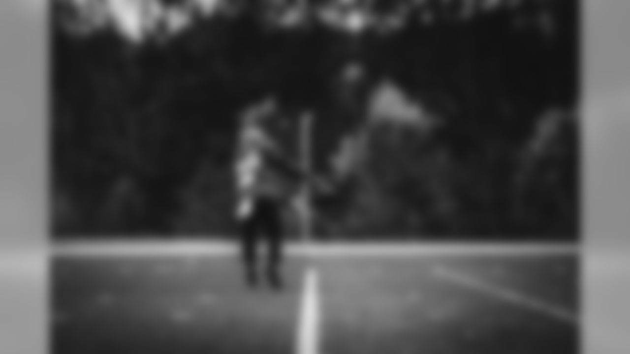 E_SNY_3407