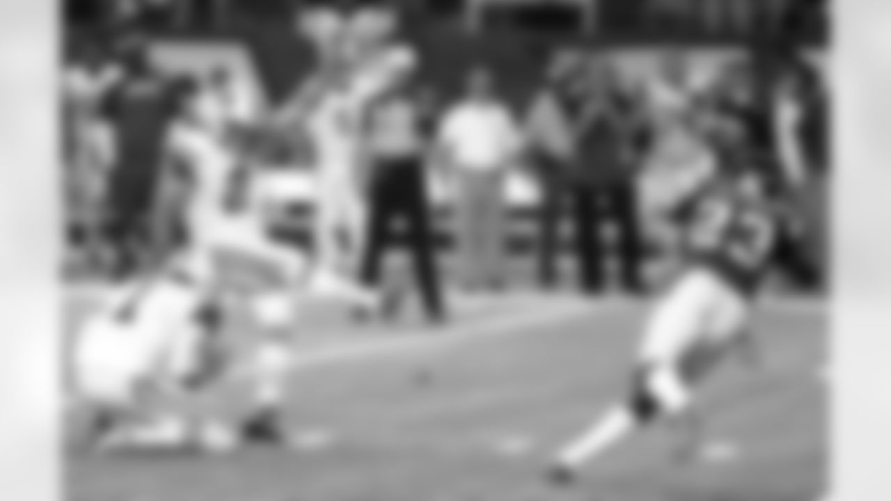 Nick Folk nailed a game-winning FG at Atlanta in the Jets' last game vs. the Falcons -- a 30-28 win in Week 5 of 2013.