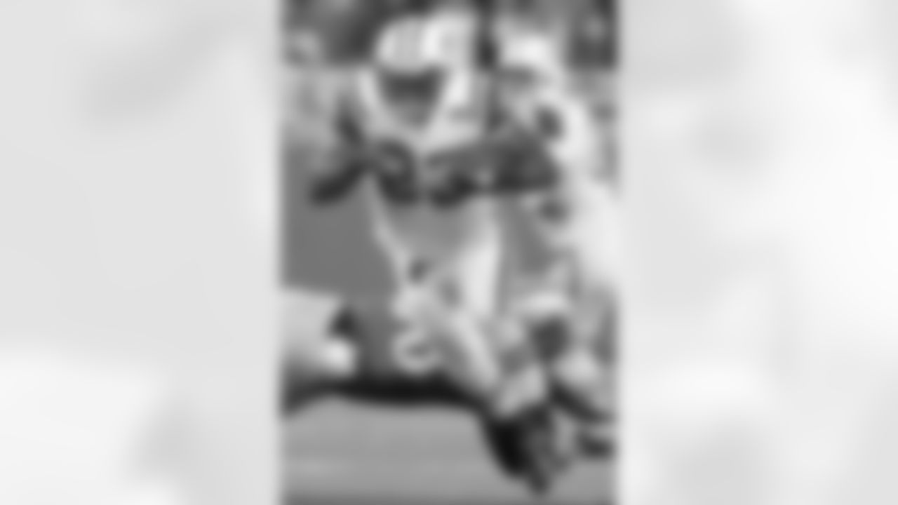 2010 Week 9 Jets vs Lions Game Photos