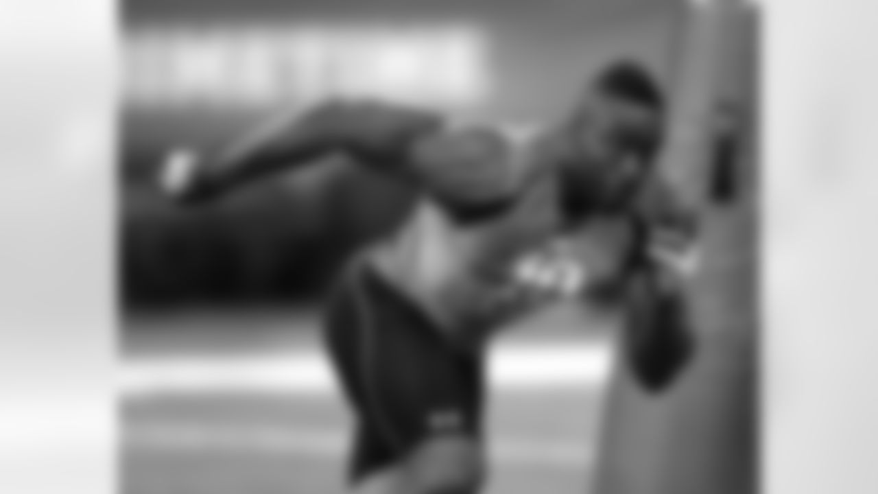 LB Demario Davis, 2012