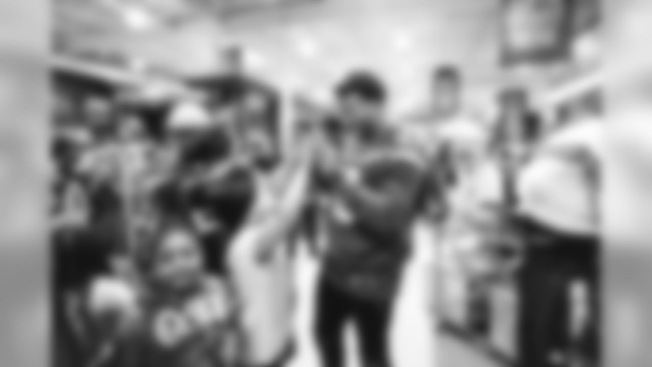 E_SNY_3471