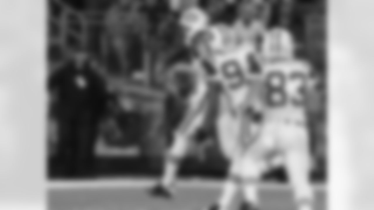 2009 Week 11 Jets at Patriots Photos