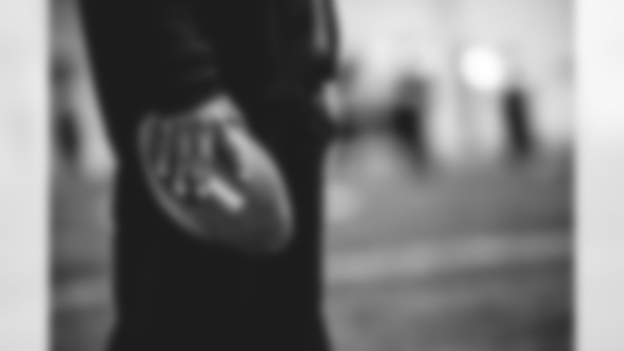 E_1D2_3808
