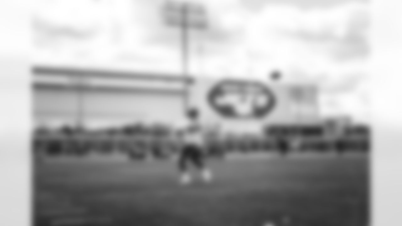 WR Corey Davis