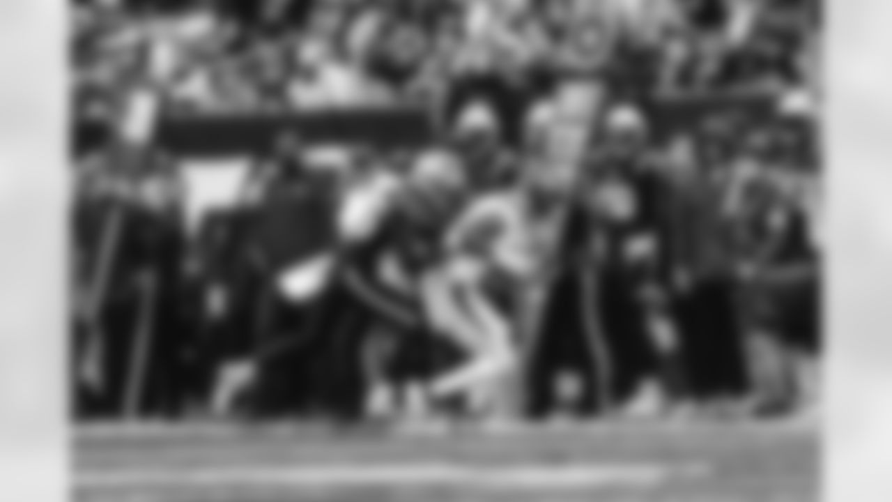E_JB1_3392