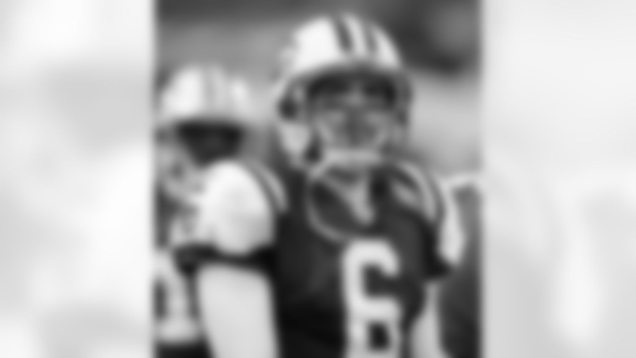 2010 Week 11 Jets vs Texans Game Photos