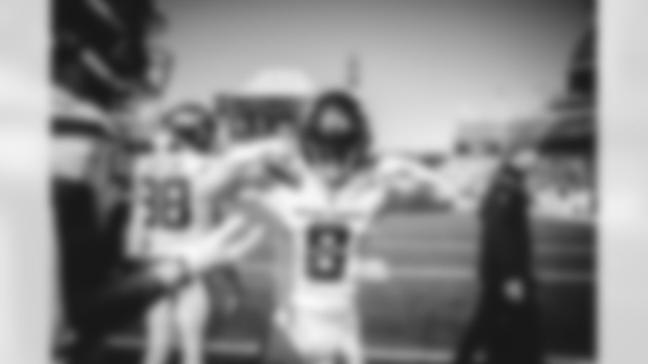 SNY_3615_1