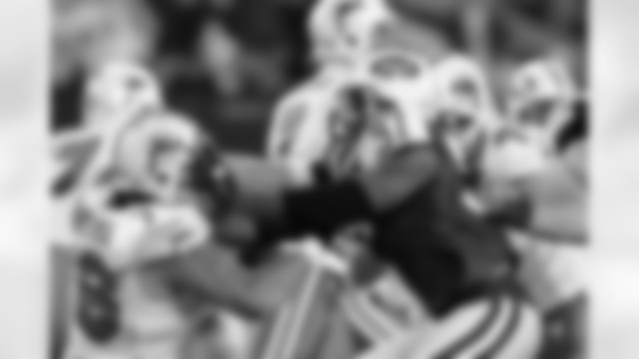 2010 Week 14 Jets vs Dolphins Game Photos