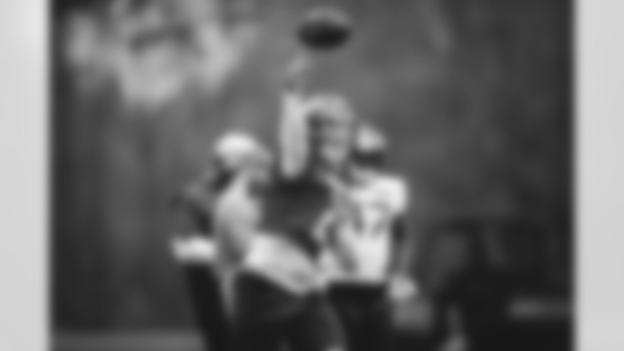 QB Zach Wilson