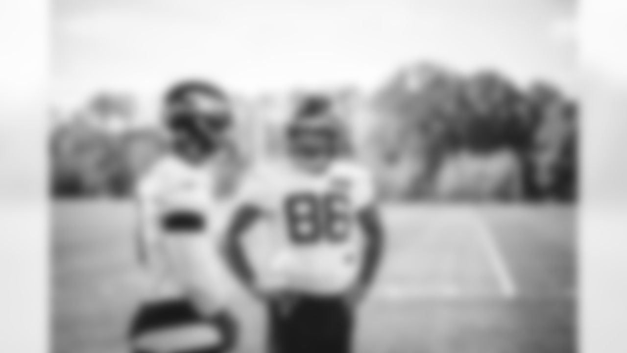 TE Tyler Kroft & TE Ryan Griffin
