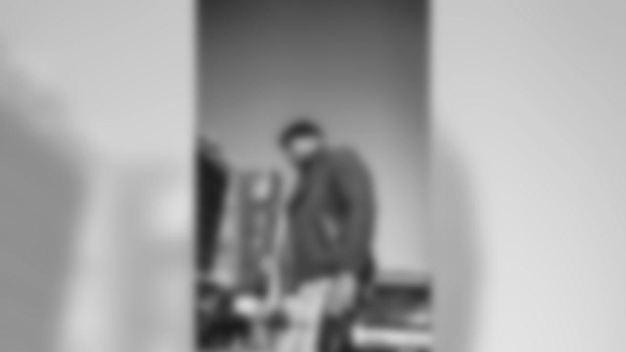 E_SNY_4468