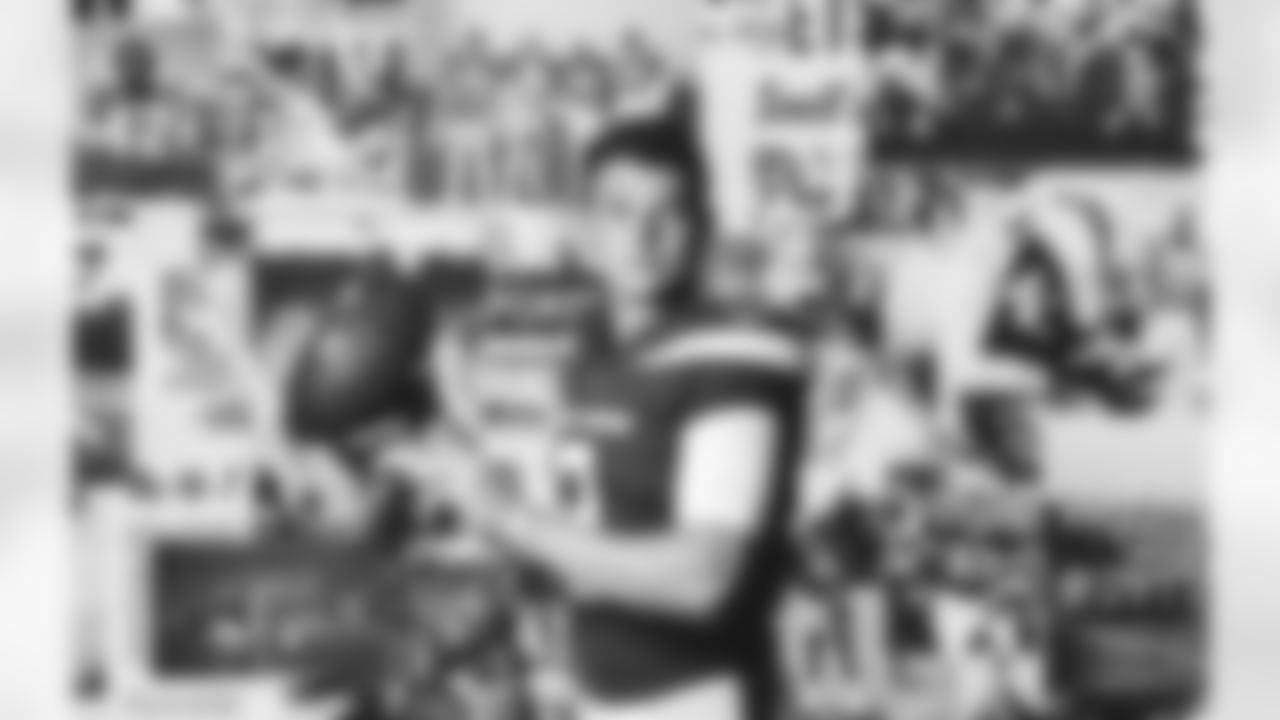 QB Zach Wilson