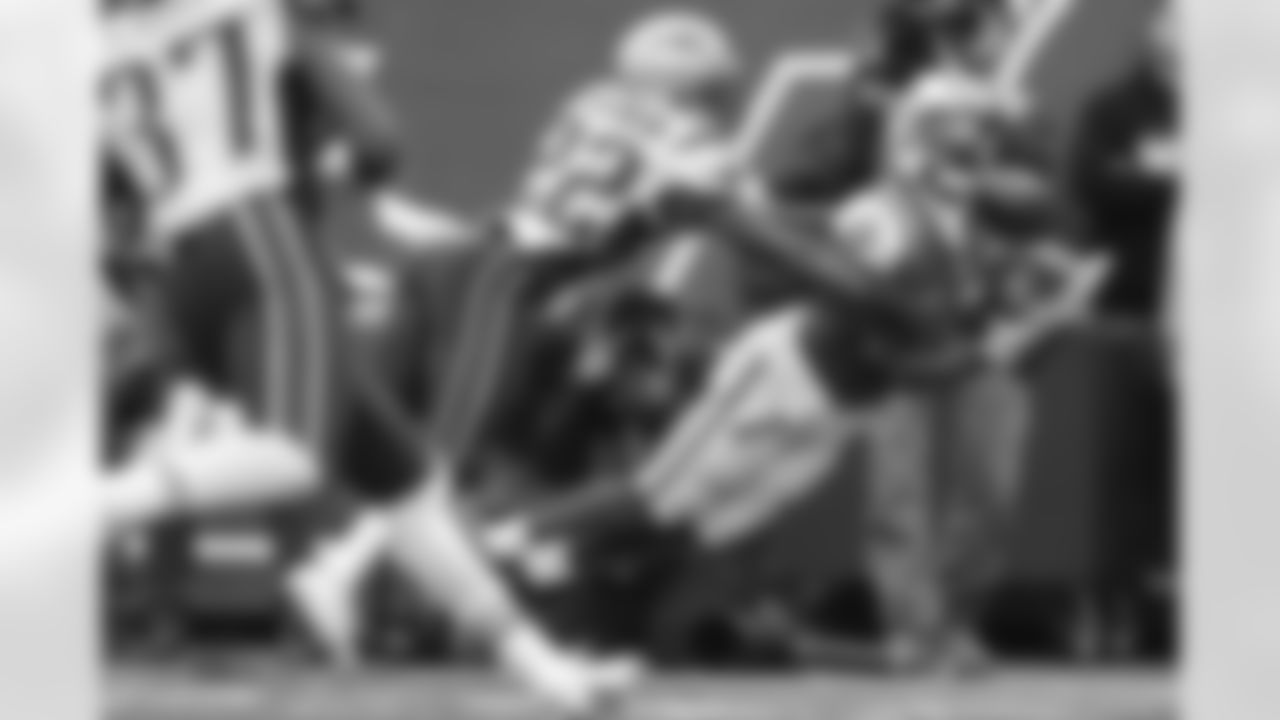 WR Kenbrell Thompkins (RFA)