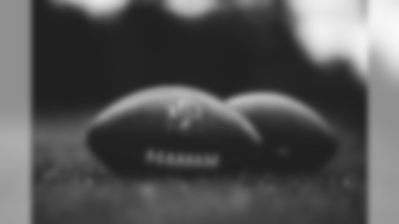 E_1D2_5683