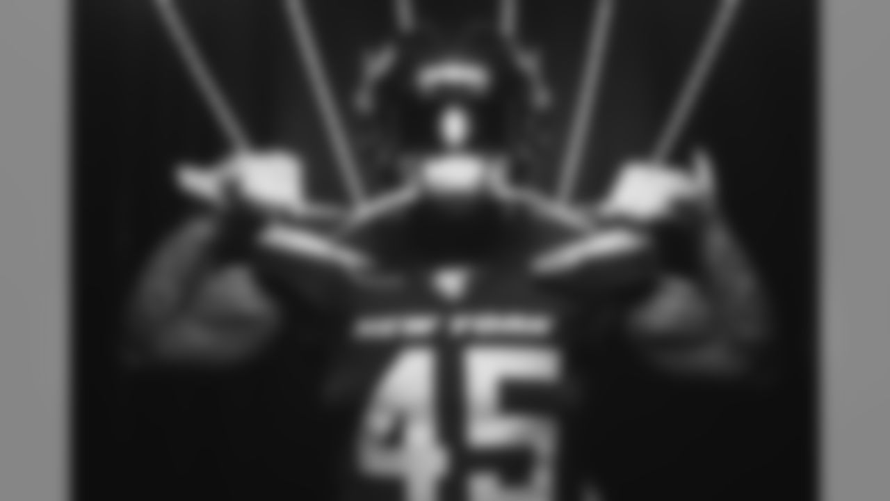 45 Rontez Miles