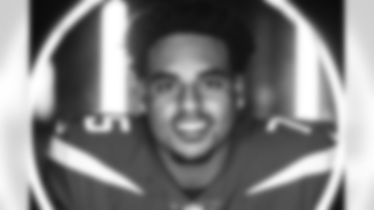 OL Alijah Vera-Tucker