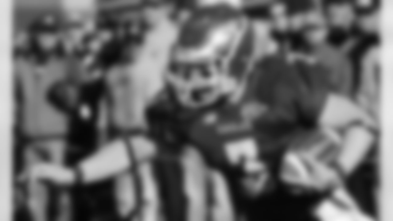 RB Danny Woodhead, Chadron State