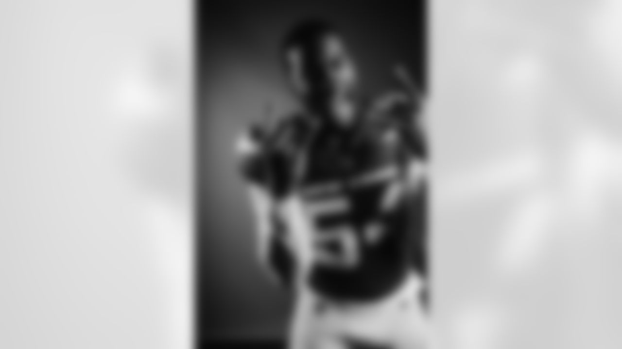 DL Jacob Martin