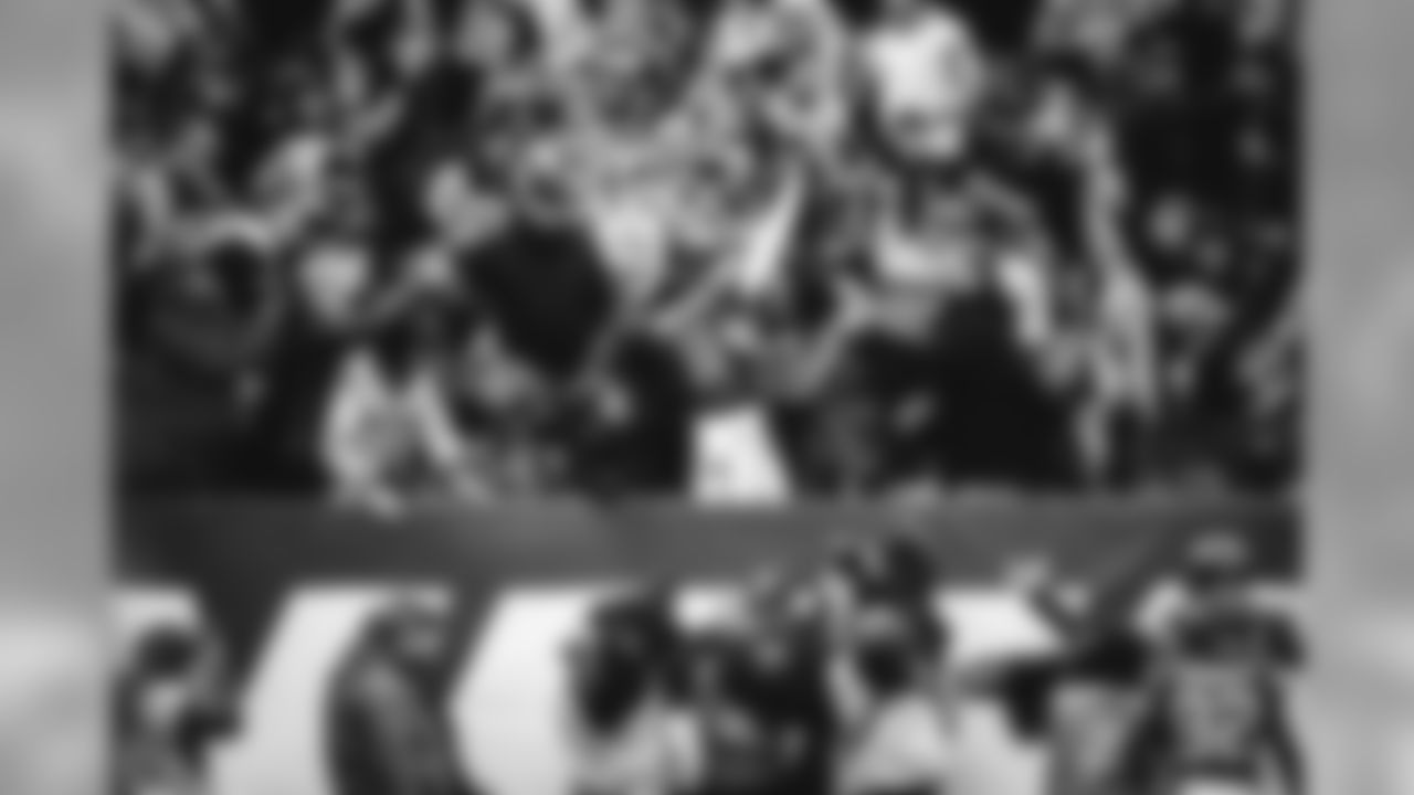 E_SNY3_1392