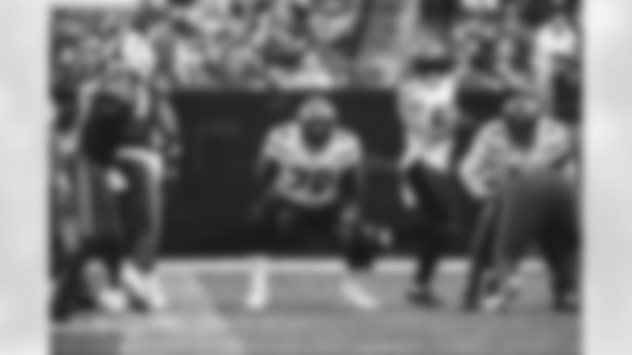 G Laken Tomlinson