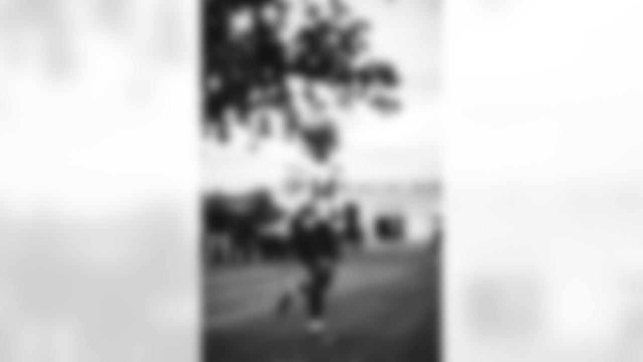 SNY_1081