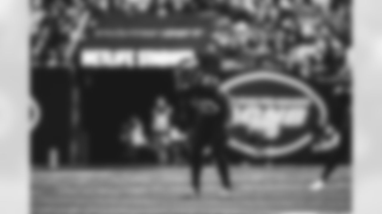 E_SNY_0403_1